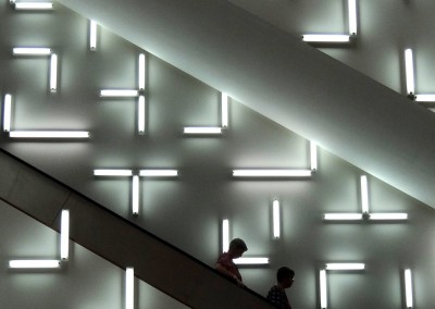 307469382986551655 - Escalator